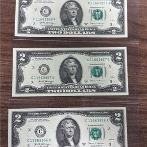 Set of 3 Uncirculated Crisp Two Dollar Bills -Series 2017A $2  Sequential